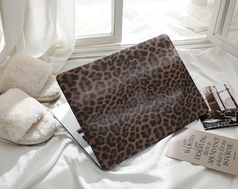 Dark Brown Leopard Print MacBook Case for New MacBook Air 13 A2681 Pro 13 A2338 Pro 14 Pro A2442 Pro 16 inch 2024 Unique LaptopCase