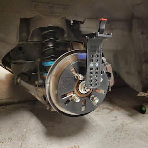 Wheel Fitment Tool: Universal Offset Measurement Gauge