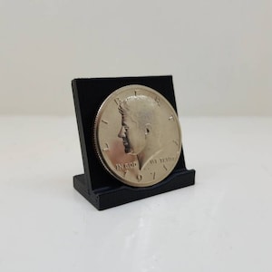 5x Coin / Poker Chip Display Stands NEW Lot of 5 Display Stand Holder