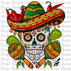 Op de afbeelding: Een kleurrijke suikerschedel met een sombrero met rode pepers en maracas. De schedel heeft bloemmotieven en is omringd door groene cactussen.