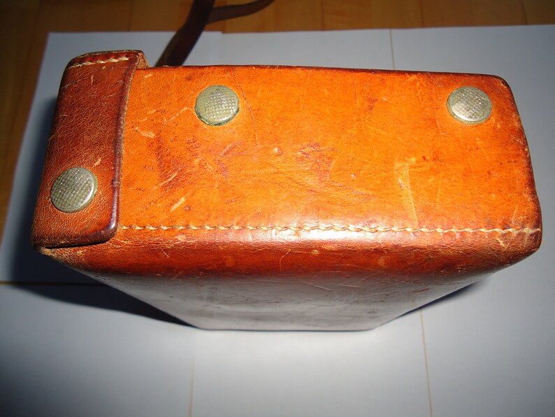 1 Swiss Army Medical Bag 1974 1 Swiss Military Paramedic Bag Leather