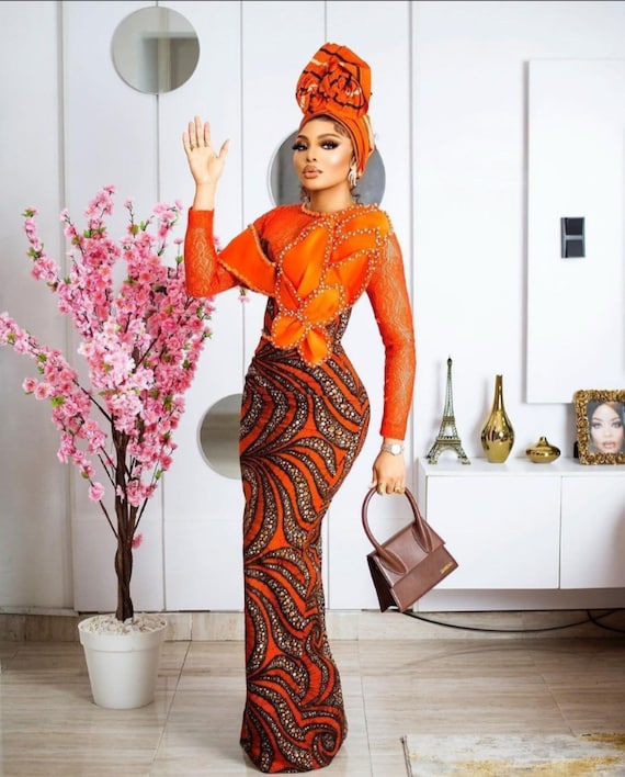 African female traditional attire best sale