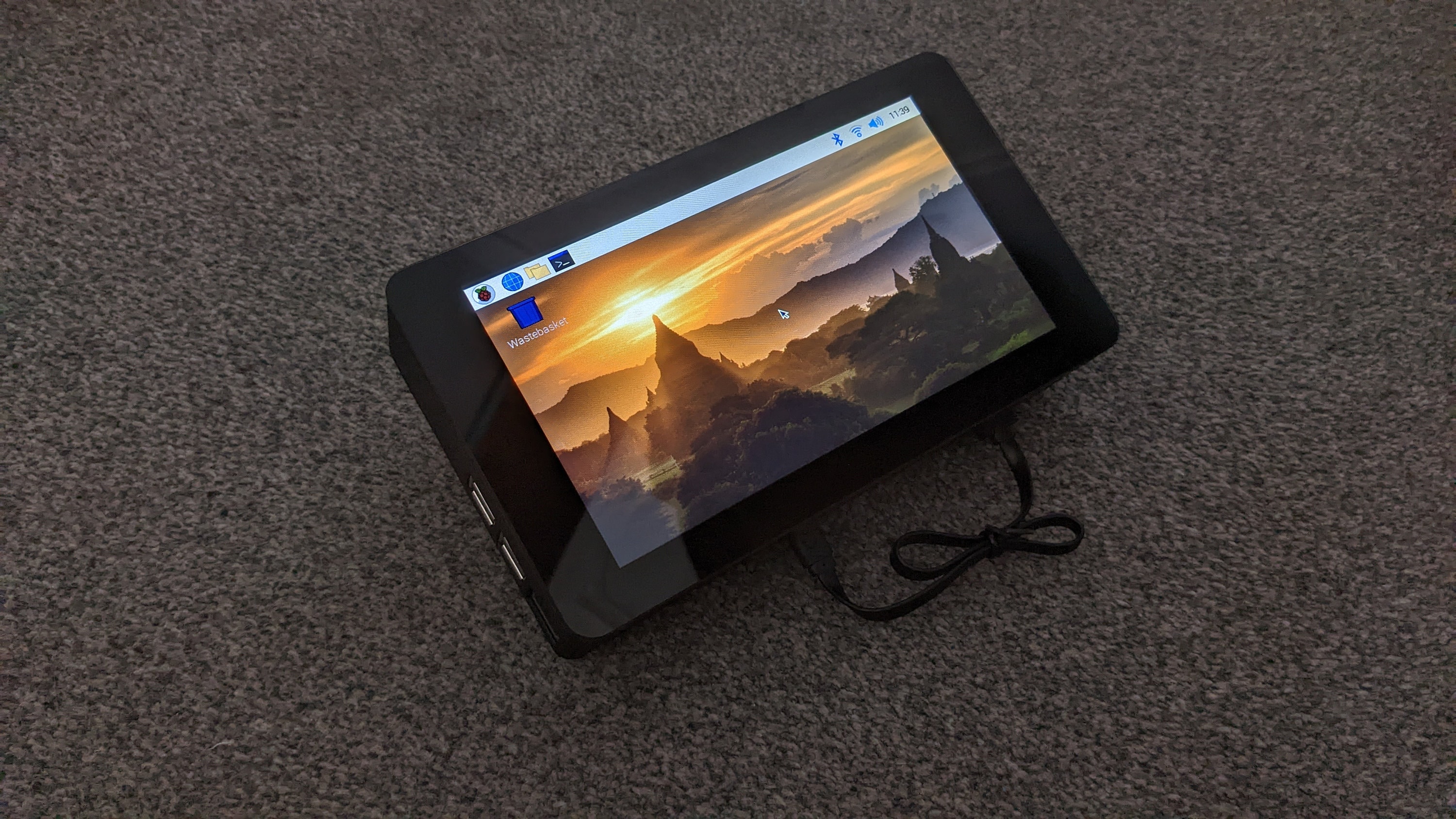 Raspberry Pi 7 Inch Touch Screen Case