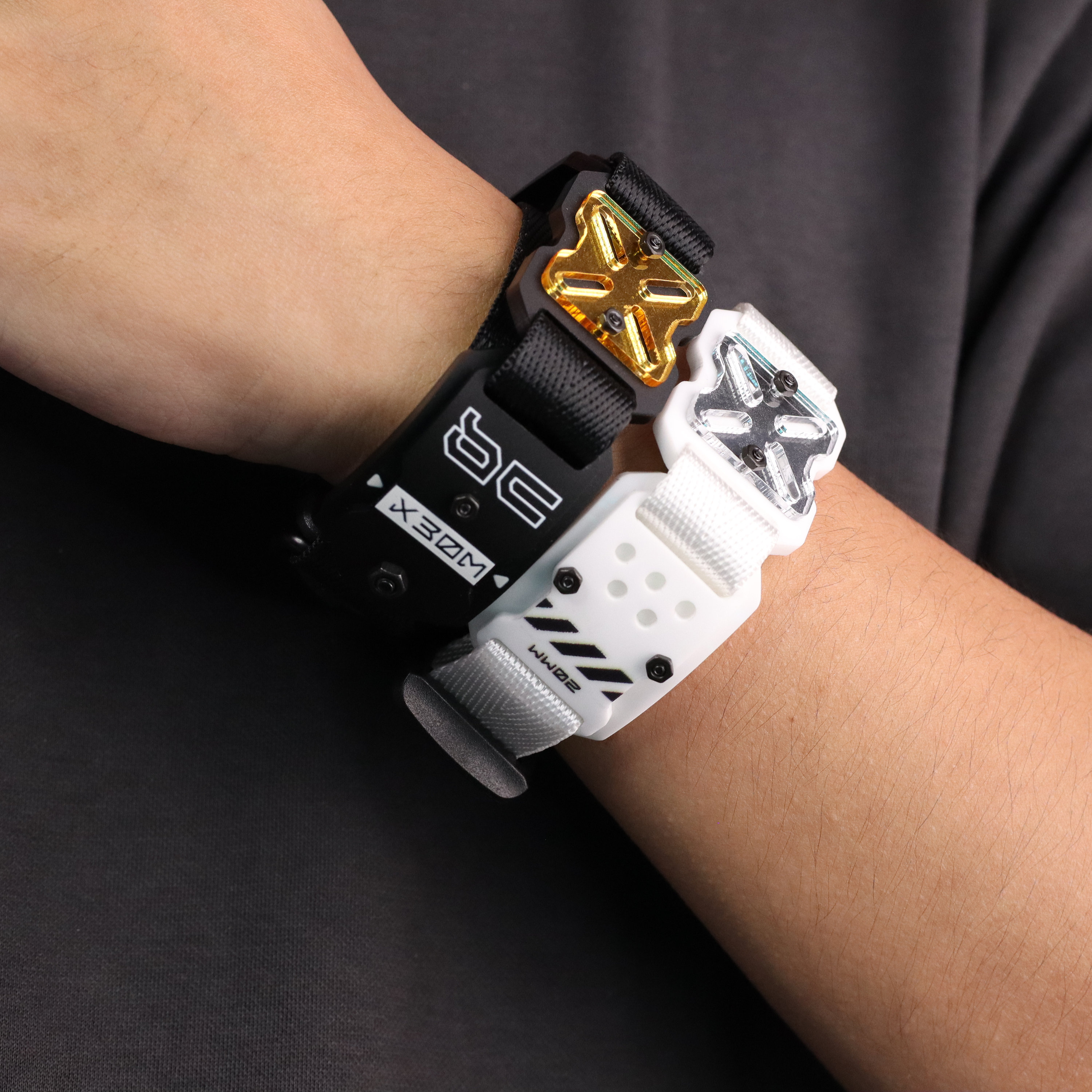 アクセサリー Dsquared2 Tactical Ring Leather Arm Band DSQUARED2 Leather Bracelet | Black | FARFETCH