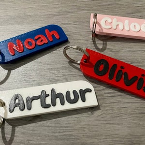 Keychain with customizable text - Bag jewelry - Label for children's school bags - 3D printing