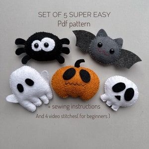 Könnte beinhalten: Set mit fünf Filz-Halloween-Charakter-Mustern, darunter eine Spinne, eine Fledermaus, ein Geist, ein Kürbis und ein Schädel. Die Muster sind einfach zu nähen und werden mit Anleitungen und Video-Tutorials geliefert.