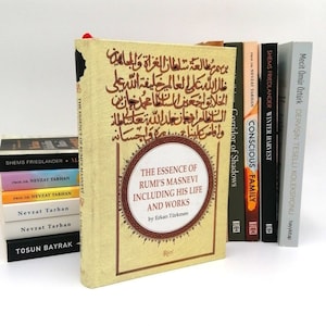 Mathnawi: Essence of Rumi&#39;s Masnevi - Sufi Teaching Book