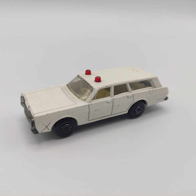 MATCHBOX N°55 MERCURY Police Car 1971 EUR 2,00 - FR