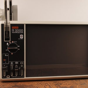 Eumig R2000 Instaprojection Super 8 & 8mm projector
