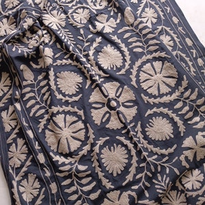 Indian Black Suzani Cotton Handmade Floral Bedspread, Jaipuri razai, Bedspread Comforter, suzani bedsheet