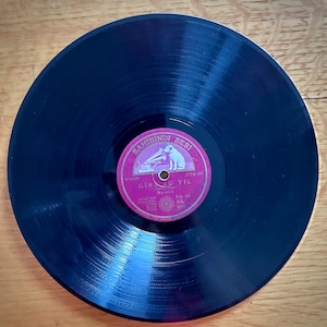 Vintage Record 78 RPM, Shellac Pressing, Mualla ve Mustafa , Gift for Antique Lovers, Classical Turkish Music, Used and as is, From 1930 &#39;s