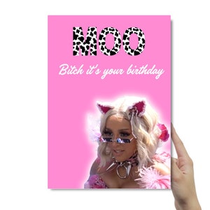Carte de joyeux anniversaire chat Doja | "Mouh, salope, c'est ton anniversaire !" | Cadeau carte d'anniversaire de célébrité