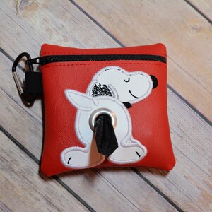 Suporte personalizado para sacos de cocô de cachorro - Snoopy