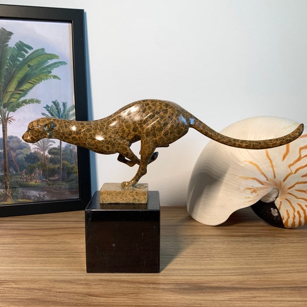 Bronzefigur Raubkatze Leopard, Jaguar, Jugendstil Art deco signiert Milo