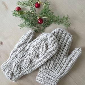 Crochet Mittens Pattern – Easy Cozy Winter Mittens – Beginner PDF
