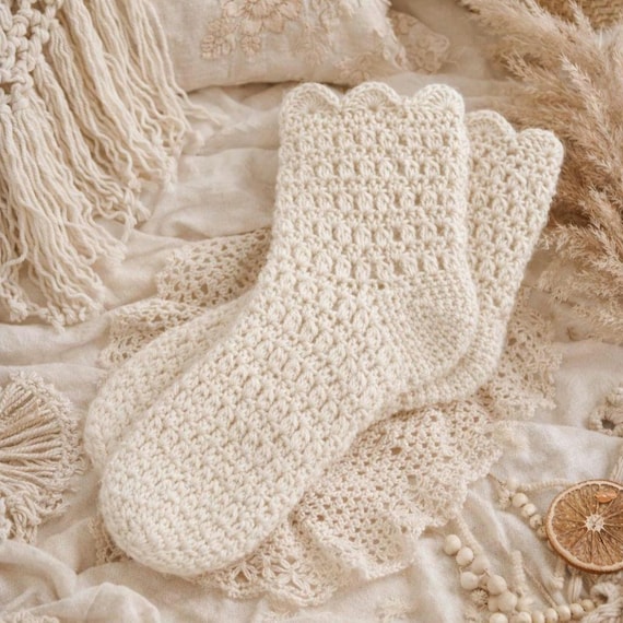 Crochet Socks Pattern – Easy Cozy Slippers Socks – Beginner Friendly PDF
