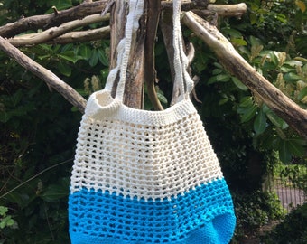 Block colour market bag blue