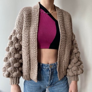 Cardigan with big sleeves shop