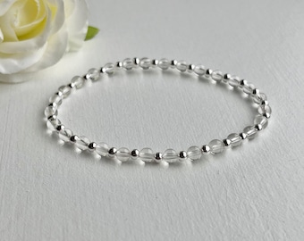 Clear Quartz Crystal Bracelet, Minimalist Crystal Healing Jewellery, Clarity and Cleansing Energy