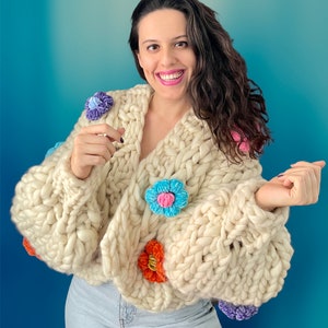 Chunky Knit Cardigan / Suéter de gran tamaño hecho a mano / Colorido Cardigan / Suéter floral hinchado y diseño personalizado / Venta imagen 5