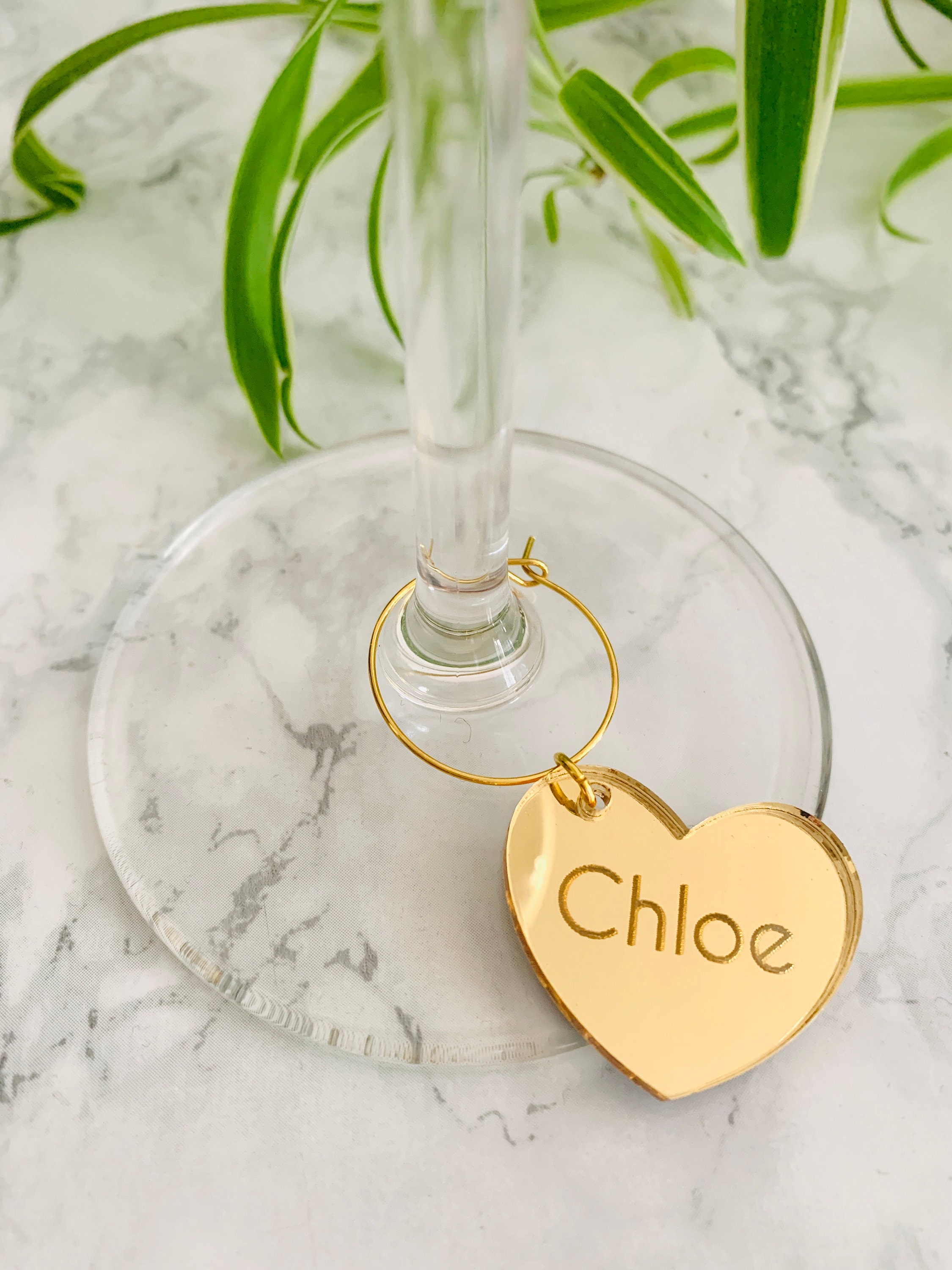 30 Ciondoli Portabevande A Forma Di Cuore In Acrilico Dorato - Segnaposto Per Bicchieri Da Vino - Decorazioni Fai Da Te Per Matrimoni E Feste - 6