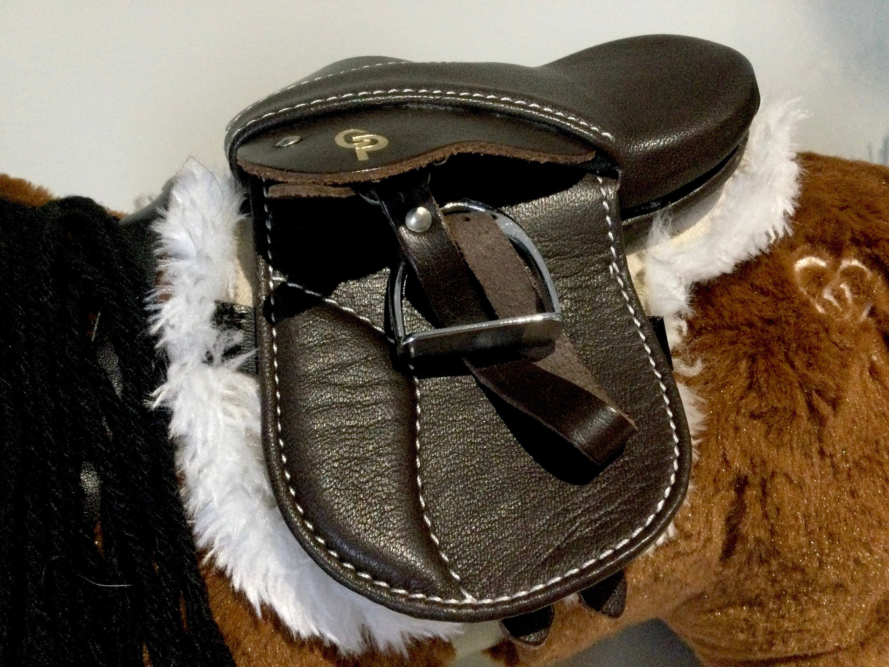 Luxurious Sheepskin Numnah/saddle Pad to Fit CRAFTY PONIES Leather