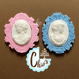 Vintage cameo and frame silicone molds.