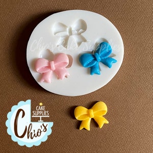 Bows Silicone Mold, 3 cavities.