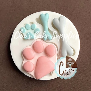 Puppy paw and bones Silicone Mold, 4 cavities.