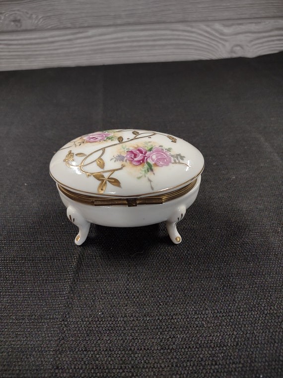 Antique Colonial Style Floral Handpainted Trinket 