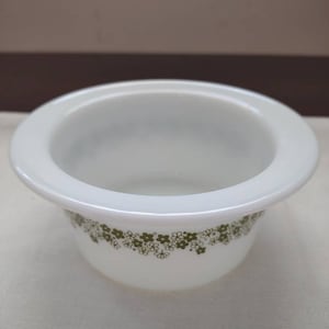 VTG Pyrex Crazy Daisy Butter Tub