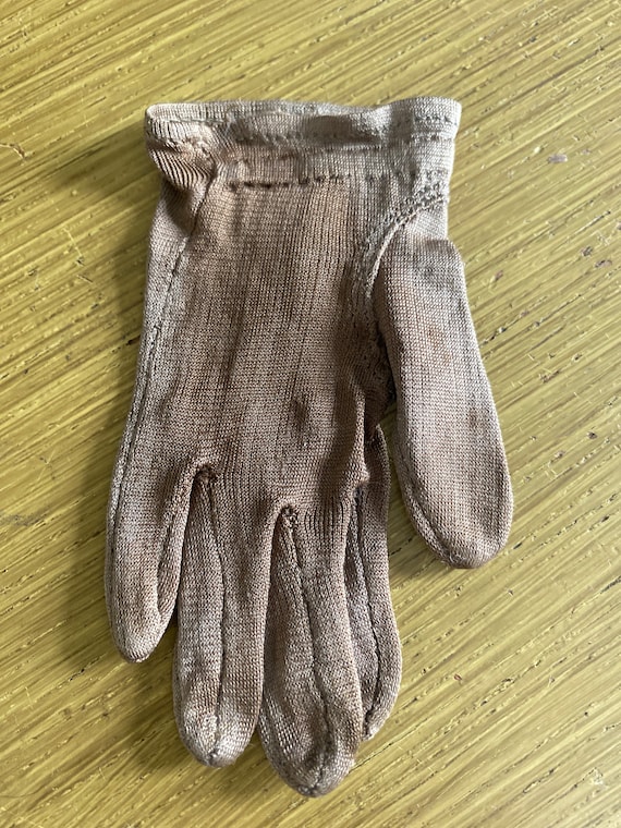 Antique Silk Children’s Gloves-1800’s - image 9