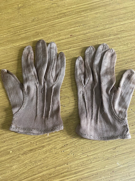 Antique Silk Children’s Gloves-1800’s - image 10