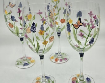 Ensemble de 4 verres à vin Block Basics peints à la main, motif floral