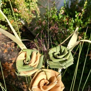 Gullah Rose | Boho Boutonniere| Sweetgrass Flower| Groomsmen|Groomsmen boutonniere| Wedding| Boutonniere| Palmetto Rose Boutonniere