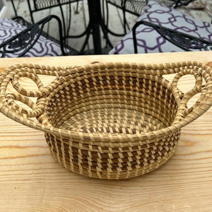 Sweetgrass Bread Basket | Charleston Basket| Gullah Basket| Sweet grass Basket| Wedding Basket| Money Basket | Love Knot Basket