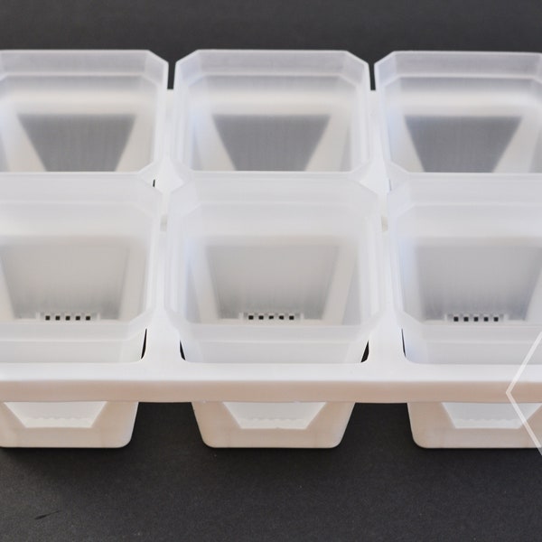 Seedling Pot with Shuttle Carry Tray