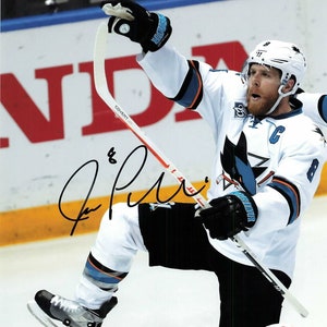 Joe Pavelski San Jose Sharks Autographed 8x10 Photo (Horizontal