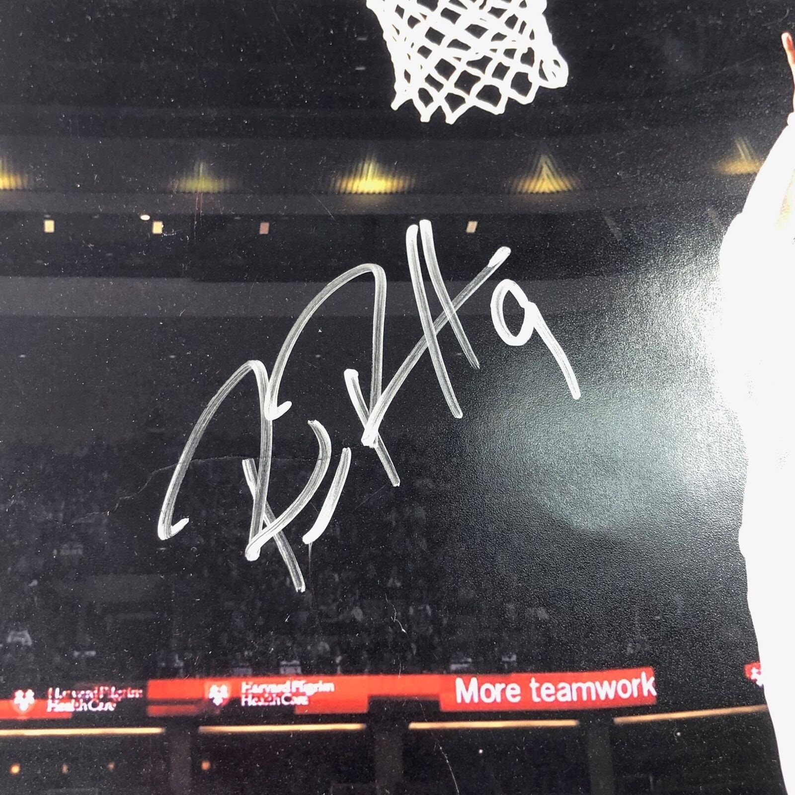 Rajon Rondo Signed Kings 8x10 Photo (PSA)