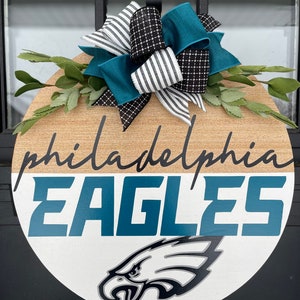 Eagles Door Hanger | Philadelphia Door Sign | Round Door Hanger | Team Decor | Football Door Decor | Front Door Wood Wreath | Sports Sign