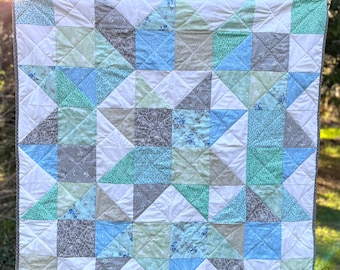 Modern Star Patchwork Throw Quilt, 100% Cotton, 46" x 46"