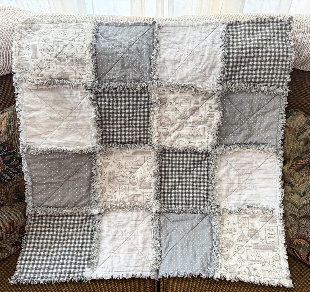 Adventure Baby Rag Quilt, 100% Cotton, 32.5