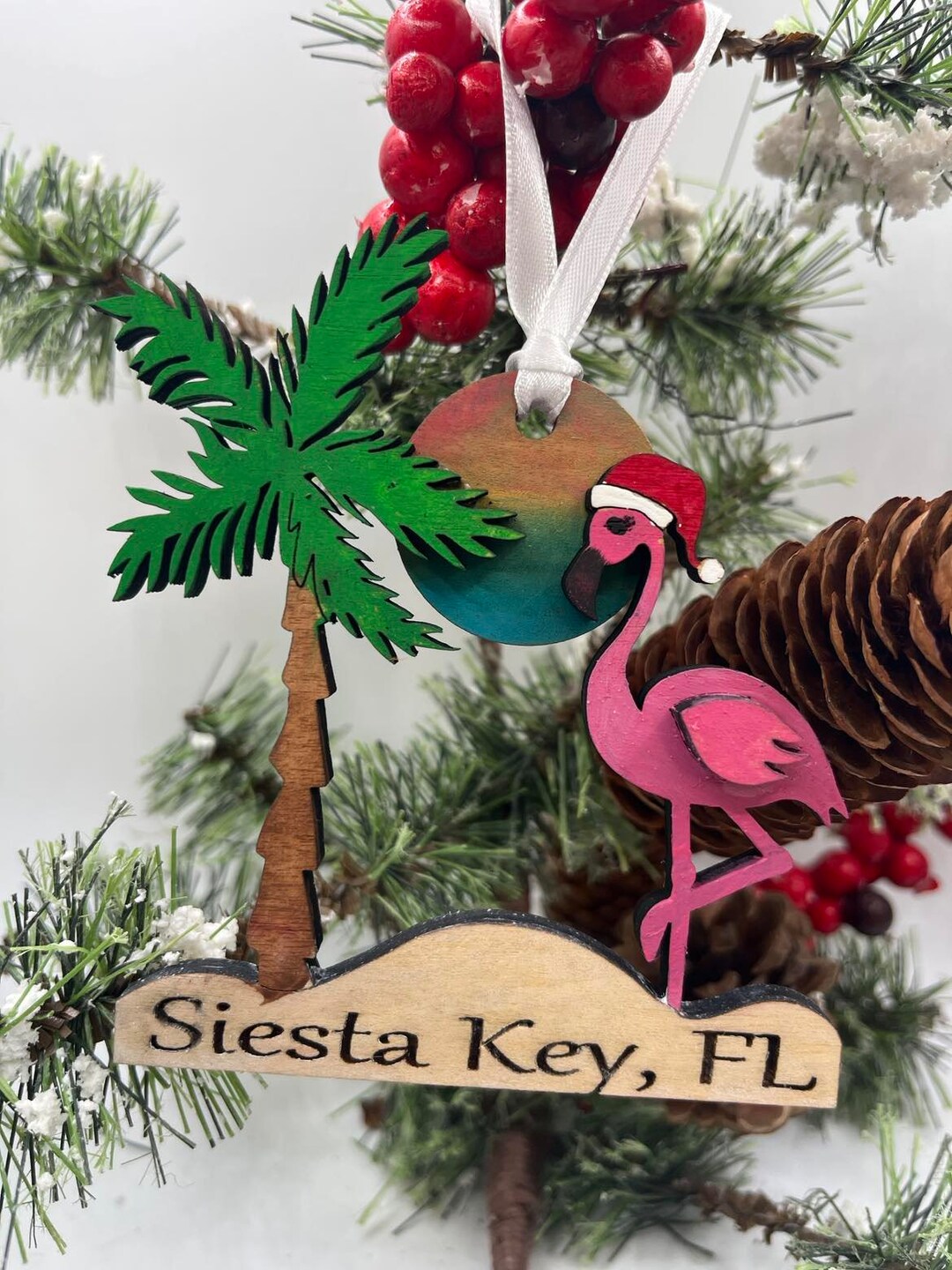 Flamingo Ornament, Florida, Siesta Key. Christmas Ornament, Palm Tree