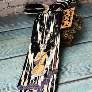ikat, handmade, handwoven, gift, birthdaygift, tie, handmadetie, handmade,  silk,
