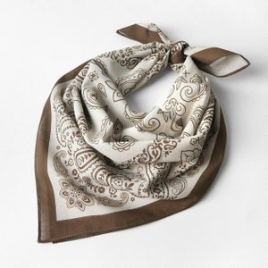 Beige Earthy Tone Originally Designed Paisley Bandana Green Purple Unisex Head Wrap 100% Cotton Floral Neckerchief Floral Square Scarf Gift