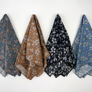 Elegant Floral Navy Blue Coffee Black 100% Cotton Bandana Flower Hair Wrap Botanical Dog Cat Bandana Gifts