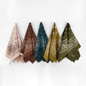 Brown Beige Blue Green Earthy Unisex Bandanas 100% Cotton Botanical Head Wraps Paisley Floral Square Scarf Gift for Dogs and Cats