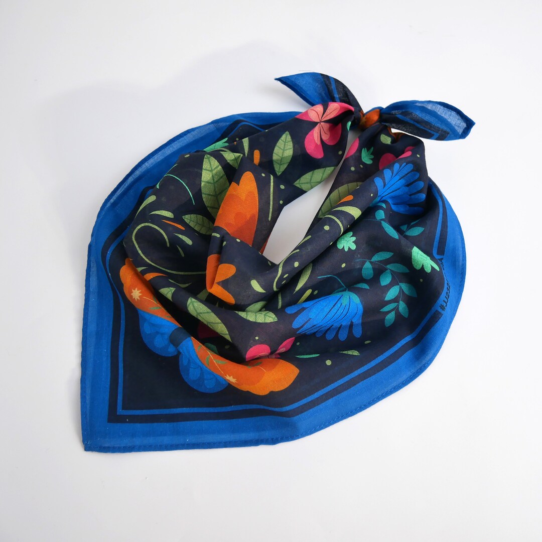 KALEIDOSCOPE OF BUTTERFLIES BANDANA - NAVY FA main image 1