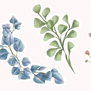 Pode incluir: Tr&ecirc;s ilustra&ccedil;&otilde;es de aquarela de diferentes tipos de folhagem. A primeira &eacute; um ramo de folhas verde-azuladas, a segunda &eacute; um ramo de folhas verdes e a terceira &eacute; um ramo de flores cor-de-rosa.