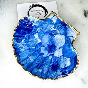 Deep Blue Watercolour Floral Scallop Shell Trinket Dish | Gold Leaf Jewellery Holder | Coastal Shell Decor | Handmade Dorset Gift